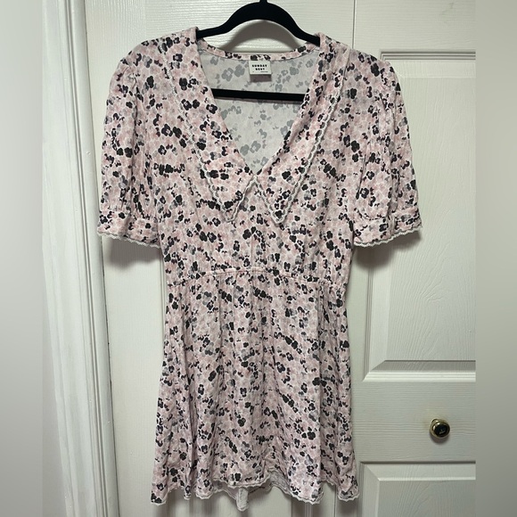 Sunday Best Lace Collar Dress - Picture 1 of 5